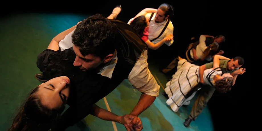 Accademia Internazionale di Teatro Roma – Spettacolo Anno Accademico 2009/2010 – foto 12