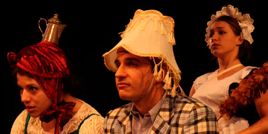 Accademia Internazionale di Teatro Roma – Spettacolo Anno Accademico 2009/2010 – foto 57