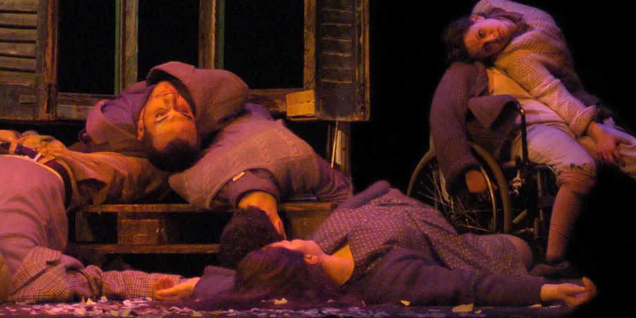 Accademia Internazionale di Teatro Roma – Spettacolo Anno Accademico 2008/2009 – foto 12