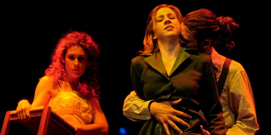 Accademia Internazionale di Teatro Roma – Antigone / Lettere da Granada / Coming Godot – Anno Accademico 2009/2010 – foto 6