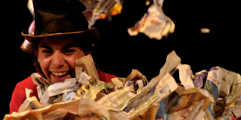 Accademia Internazionale di Teatro Roma – Antigone / Lettere da Granada / Coming Godot – Anno Accademico 2009/2010 – foto 21