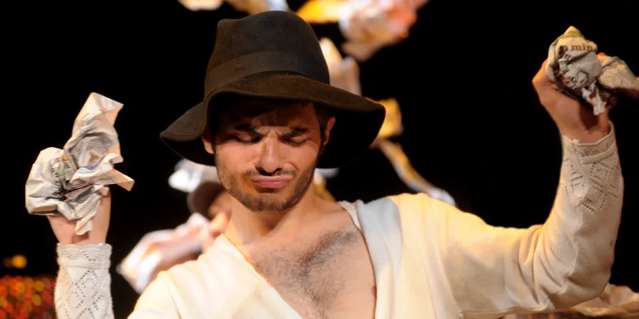 Accademia Internazionale di Teatro Roma – Antigone / Lettere da Granada / Coming Godot – Anno Accademico 2009/2010 – foto 26