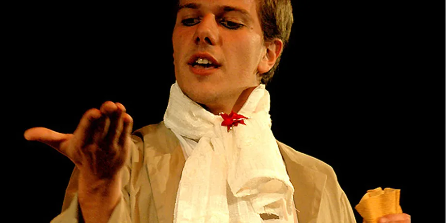 Accademia Internazionale di Teatro Roma – Tivvucumprà / Noises Off / La dodicesima notte – Anno Accademico 2004/2005 – foto 1